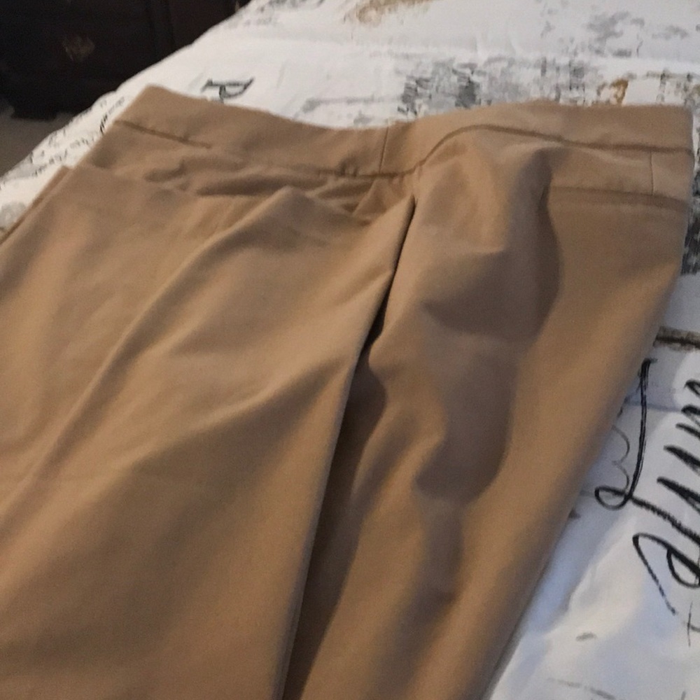 Khaki women pants by